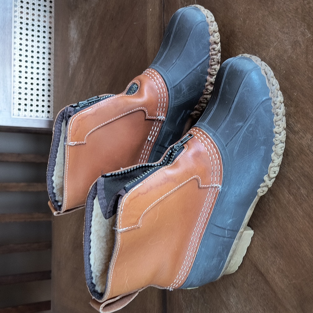 LL Bean-Sherpa- Lined Insulated Front Zip Vintage Bean Boots Made in Maine